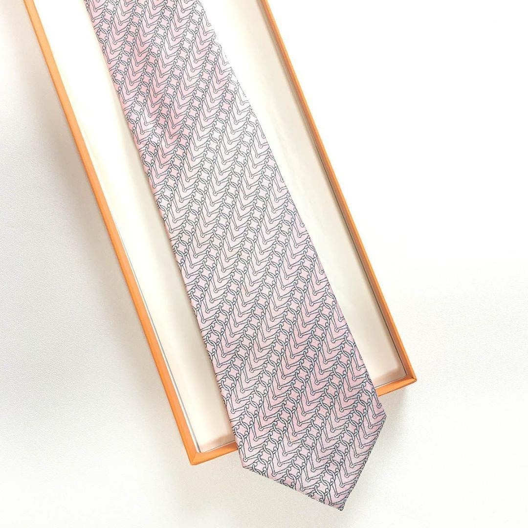 HERMES - 美品 エルメス HERMES ネクタイ シルク フランス製 ピンク