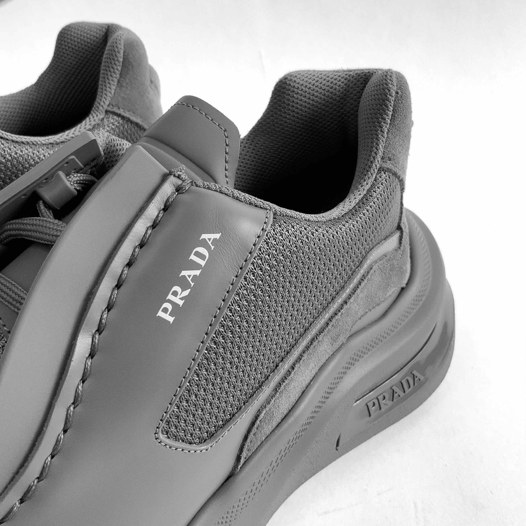 PRADA - 新品 PRADA プラダ システム スニーカー グレー 靴 27cmの通販