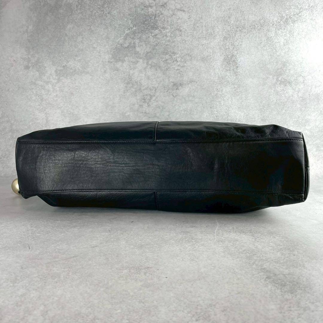 Russet - 新品✨ ラシット 2025年新作 ギャザートートバッグ 大容量 A4