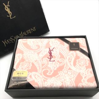 Yves Saint Laurent（毛布）のフリマアイテム一覧