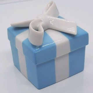 Tiffany & Co. - ナル様専用 ティファニー陶器小物入れ ブルーボウ