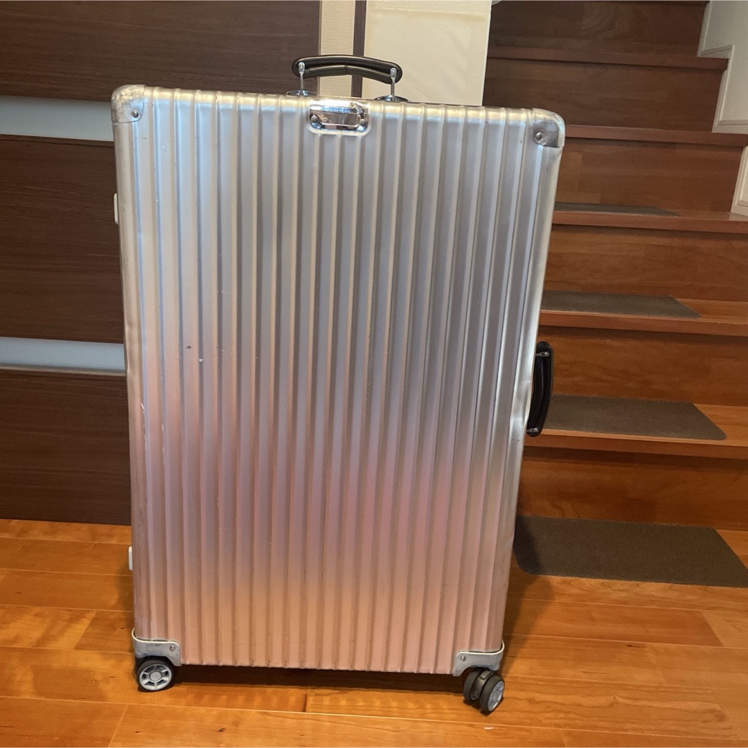RIMOWA - RIMOWA クラシック フライト 97L アルミニウム 大容量 4輪の