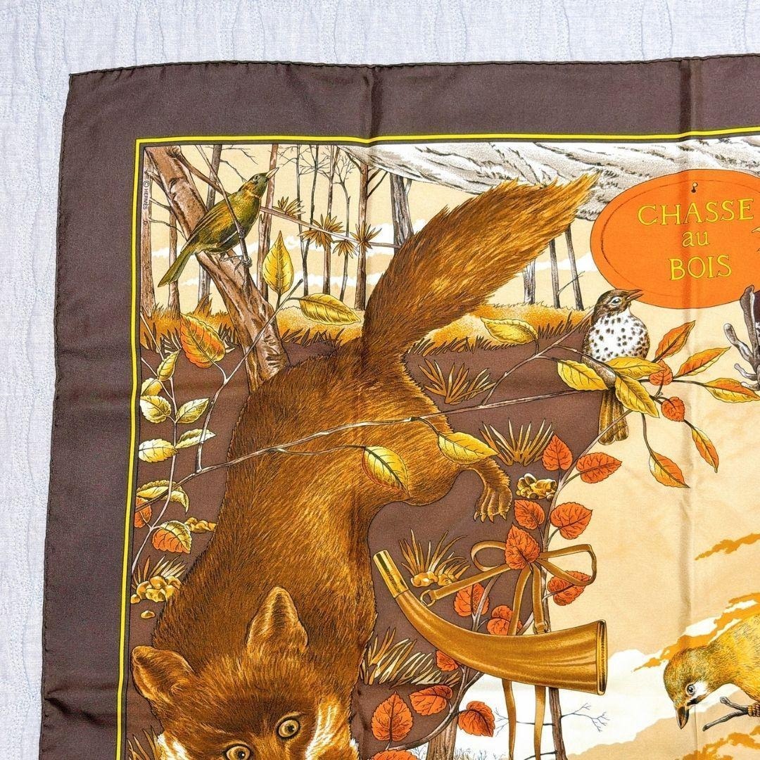 HERMES - エルメス カレ90 森の狩猟 CHASSE AU BOIS シルク スカーフの