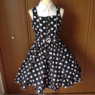 metamorphose temps de fille（ドット ・ ひざ丈ワンピース）のフリマ