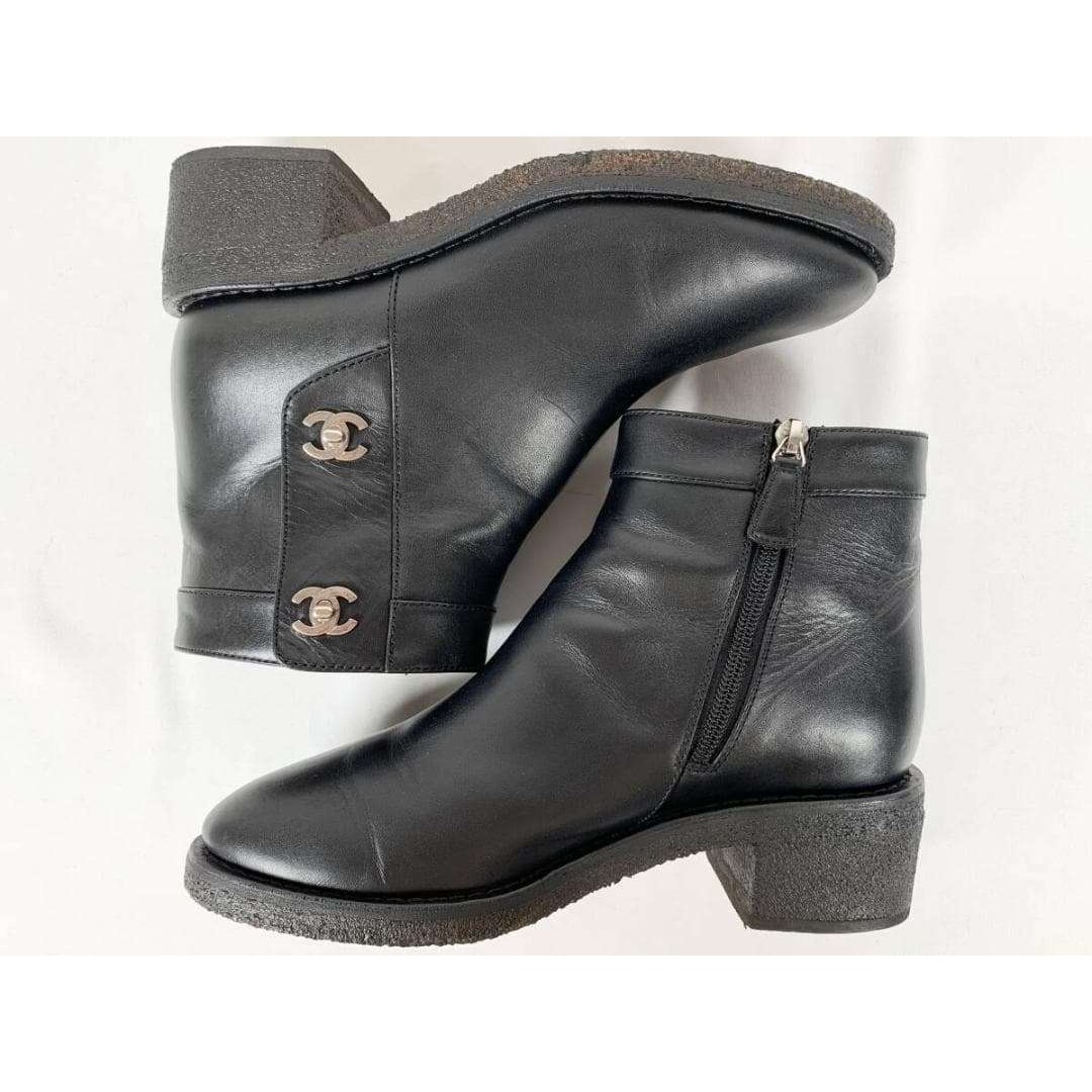 CHANEL - 【正規】極美品 シャネル CHANEL ターンロック ショート