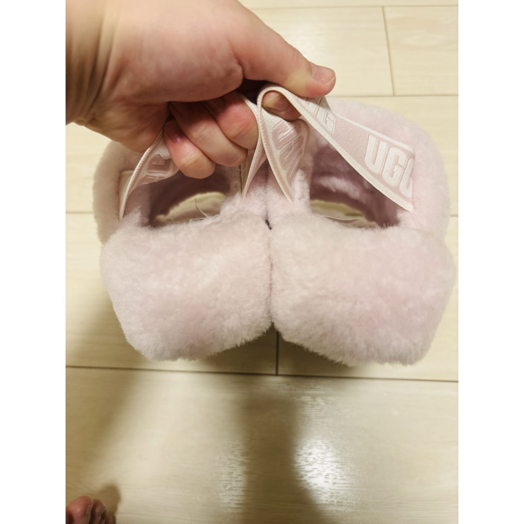 UGG - UGG ファーサンダルの通販 by 🧈｜アグならラクマ
