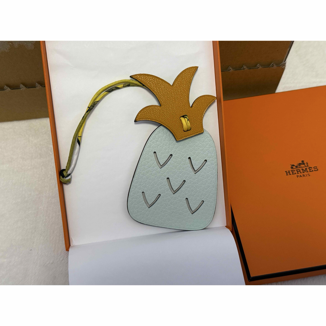 HERMES - 新品☆202512月☆新色☆エルメス☆プティアッシュ☆アナナス