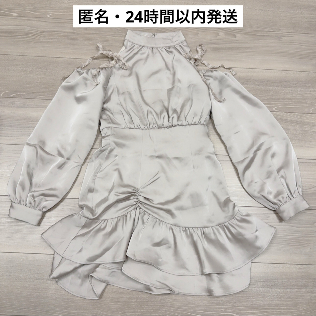 Rosé Muse ロゼミューズOpen shoulder mini dressの通販 by ℳ. 迅速