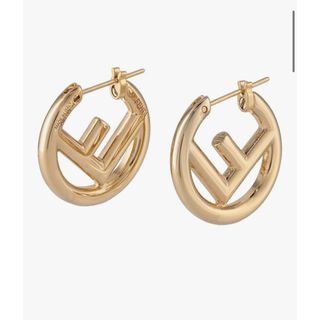 FENDI（ピアス(両耳用)）のフリマアイテム一覧