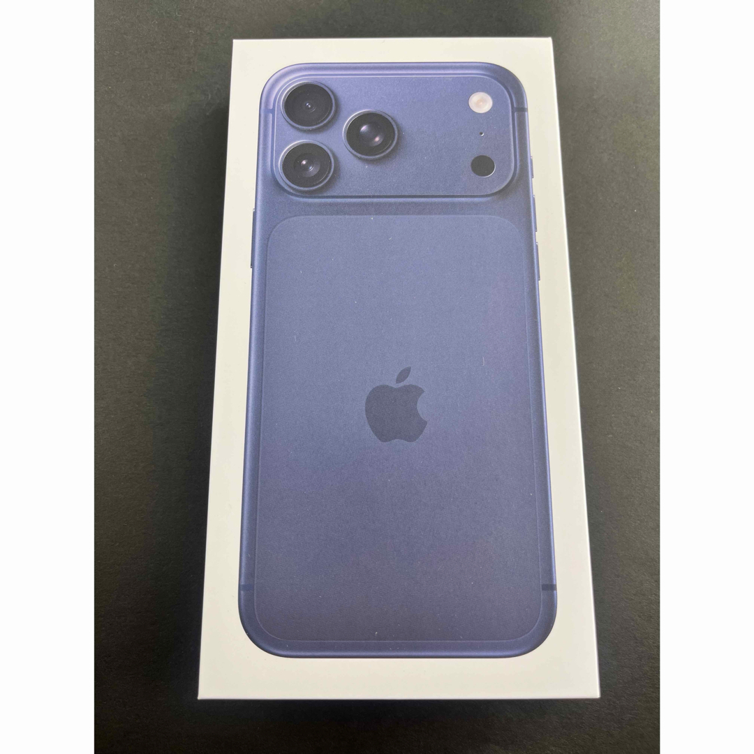 Apple - 『新品、未開封』iPhone17 Pro Max 256GB ディープブルーの