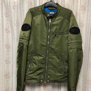 ライダースジャケット (グリーン・カーキ/緑色系)のフリマアイテム一覧