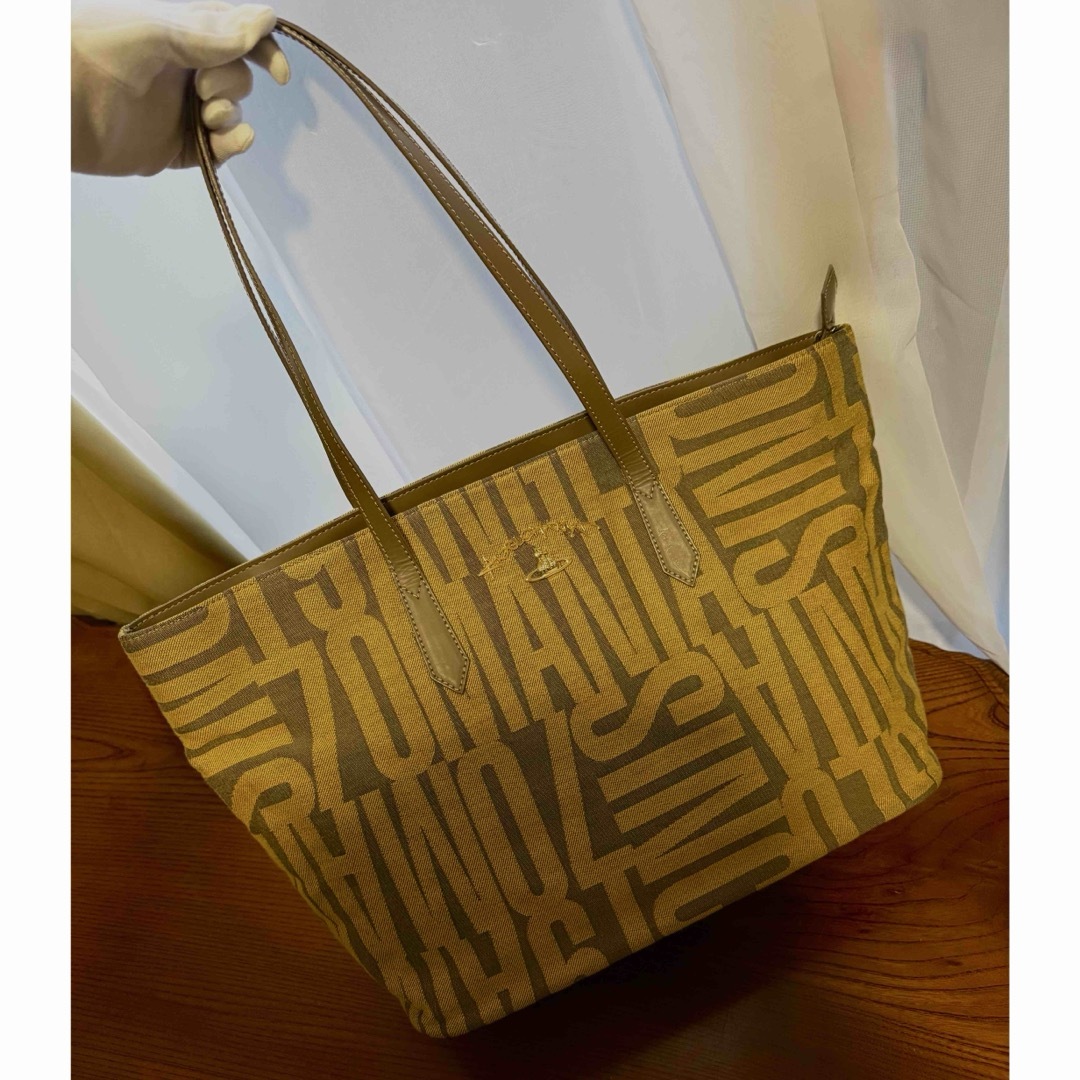 Vivienne Westwood - 廃盤美品Viviennewestwoodオーブ/アングロマニア