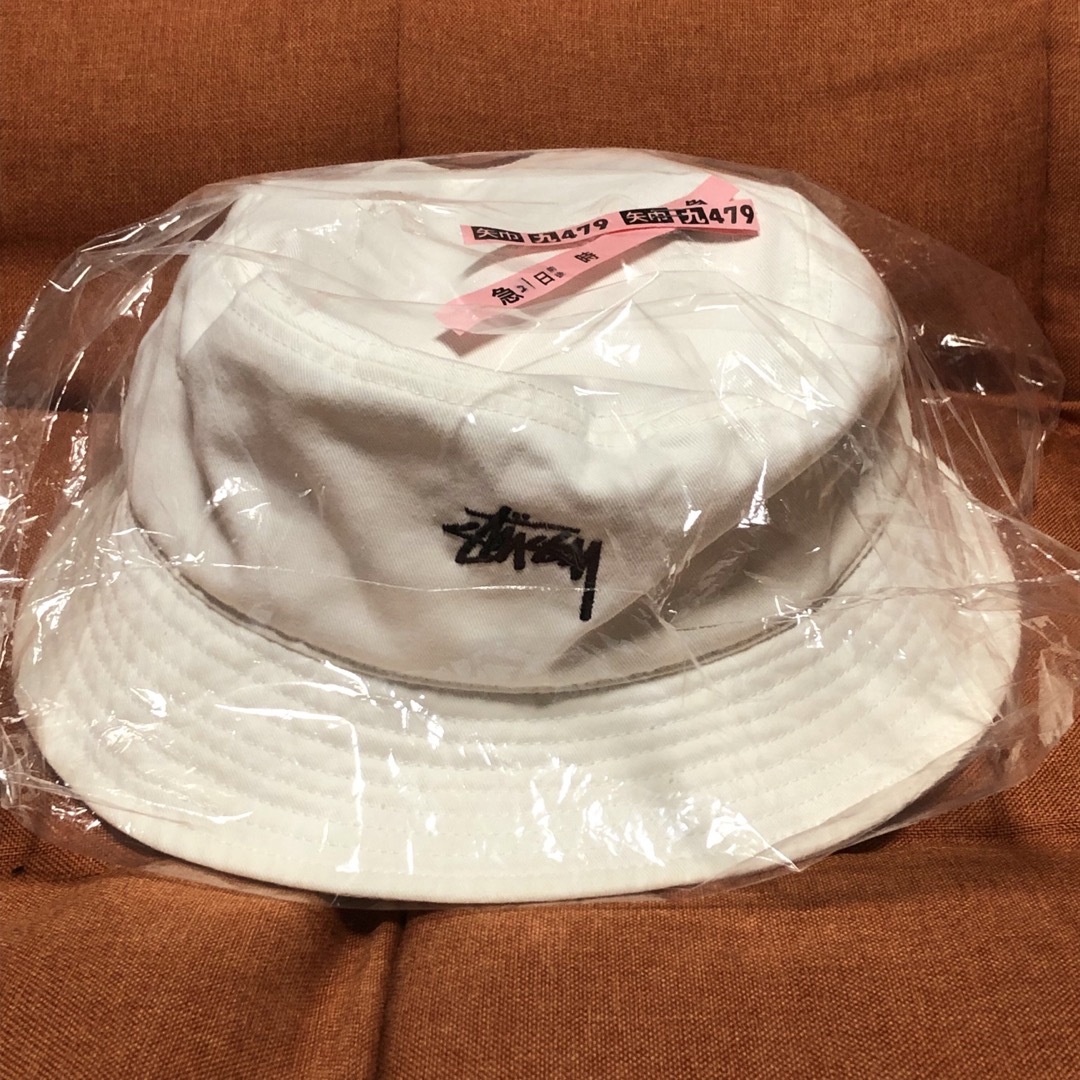 STUSSY - ステューシーバケットハット 白 クリーニング済みの通販 by