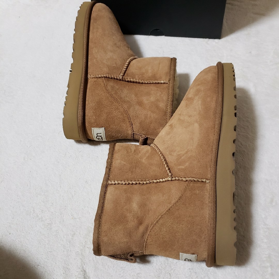 UGG - 新品UGG メンズ クラシック ミニ ムートンブーツ 27㎝ ショート