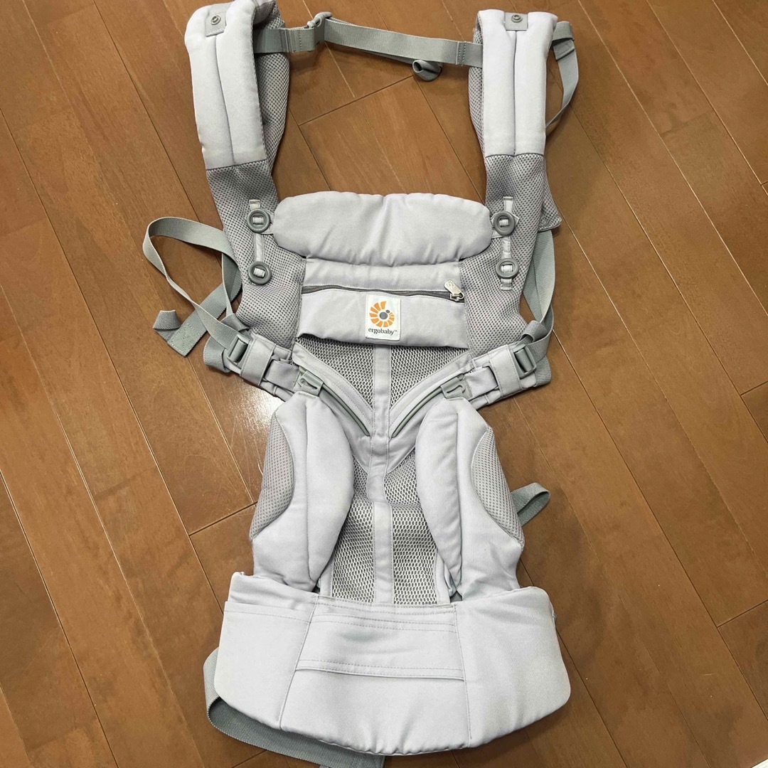 Ergobaby - 美品 エルゴ オムニ360 クールエアメッシュ PEARL GREYの