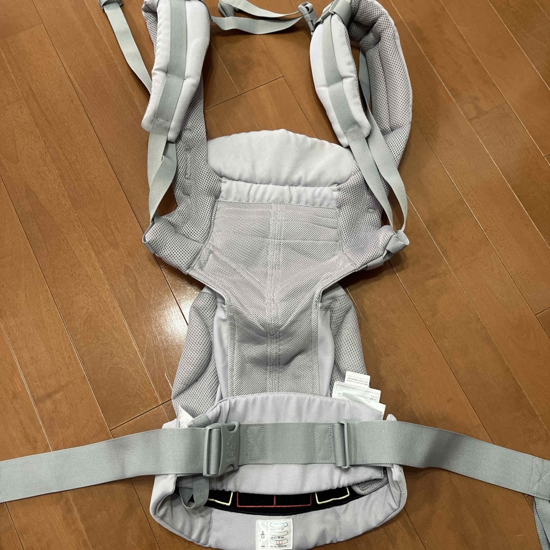 Ergobaby - 美品 エルゴ オムニ360 クールエアメッシュ PEARL GREYの