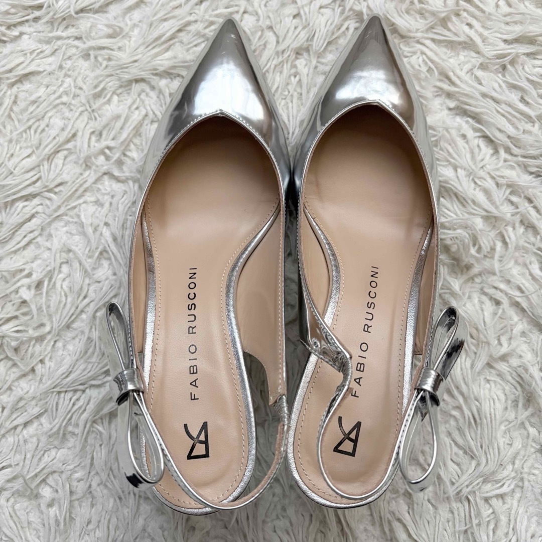 美品 ファビオルスコーニ メタリックバックストラップパンプス 24cm