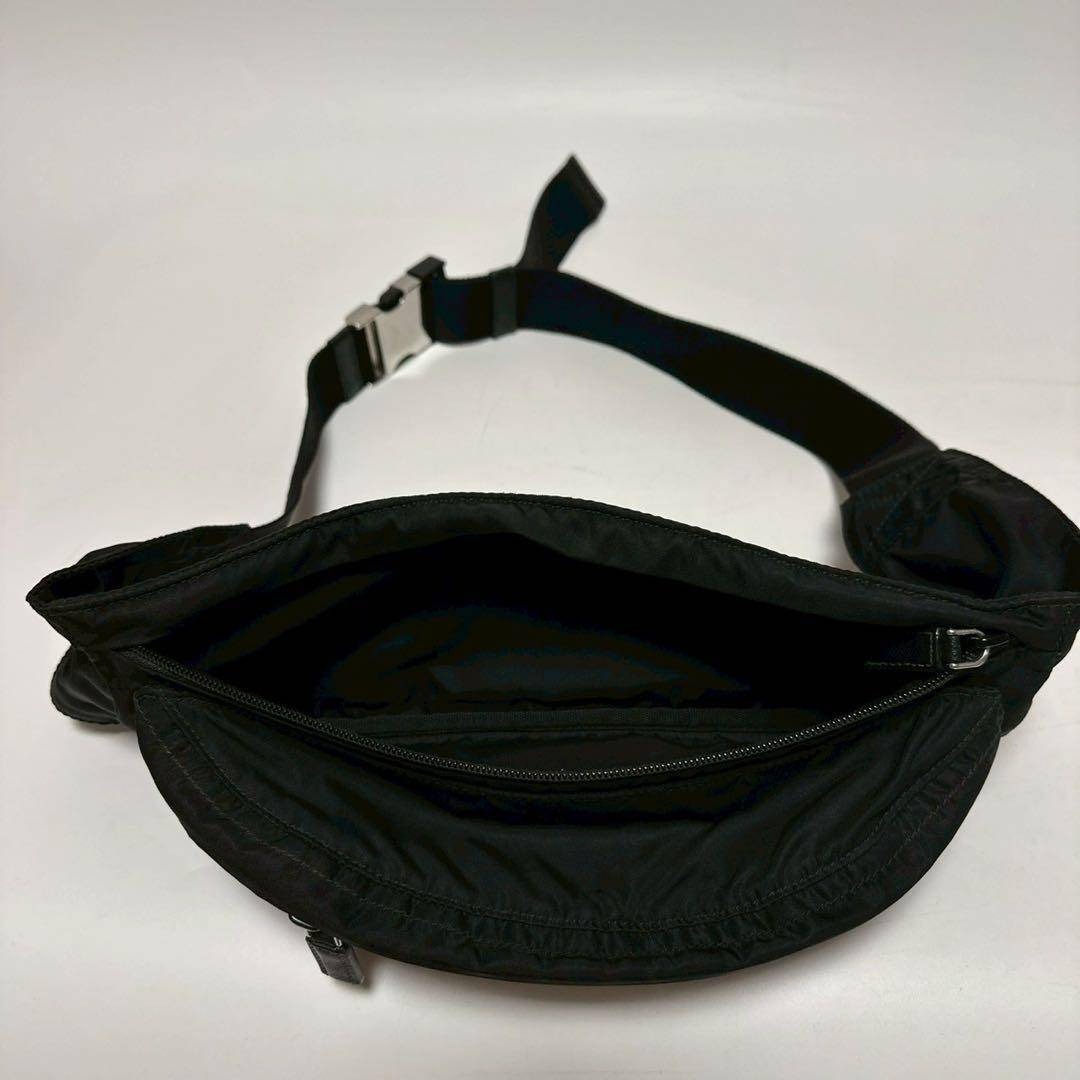 PRADA - o24【極美品】近年モデル プラダ ロゴベルト ナイロン 黒