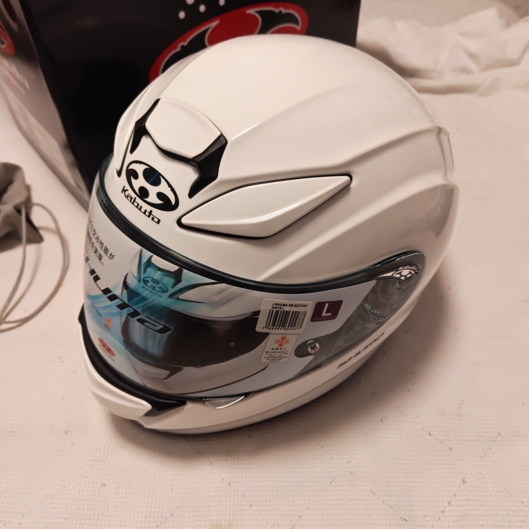 OGK KABUTO - OGKカブト シューマ SHUMA Lサイズホワイトの通販 by 髪