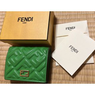 FENDI（財布 ・ グリーン・カーキ/緑色系）のフリマアイテム一覧