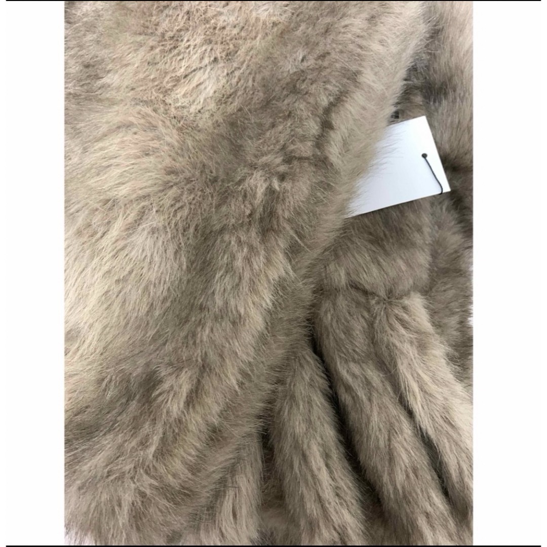 ZARA - 【ZARA】ザラ フェイクファー フリンジ付きストール キャメル