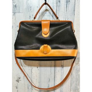 Courreges（ショルダーバッグ）のフリマアイテム一覧