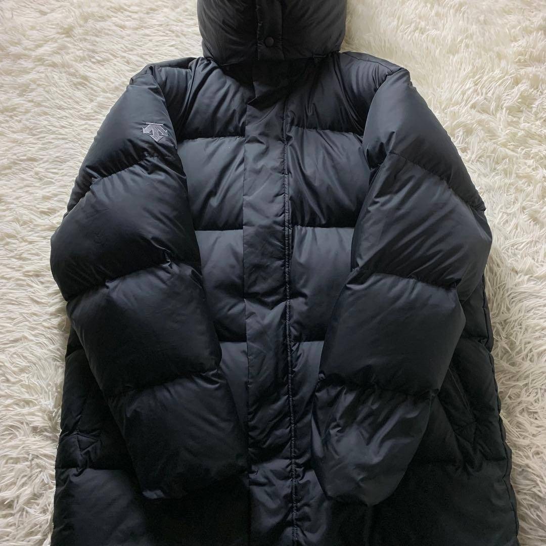 DESCENTE - 美品□デサント ダウンコート ベンチコート ブラック 刺繍