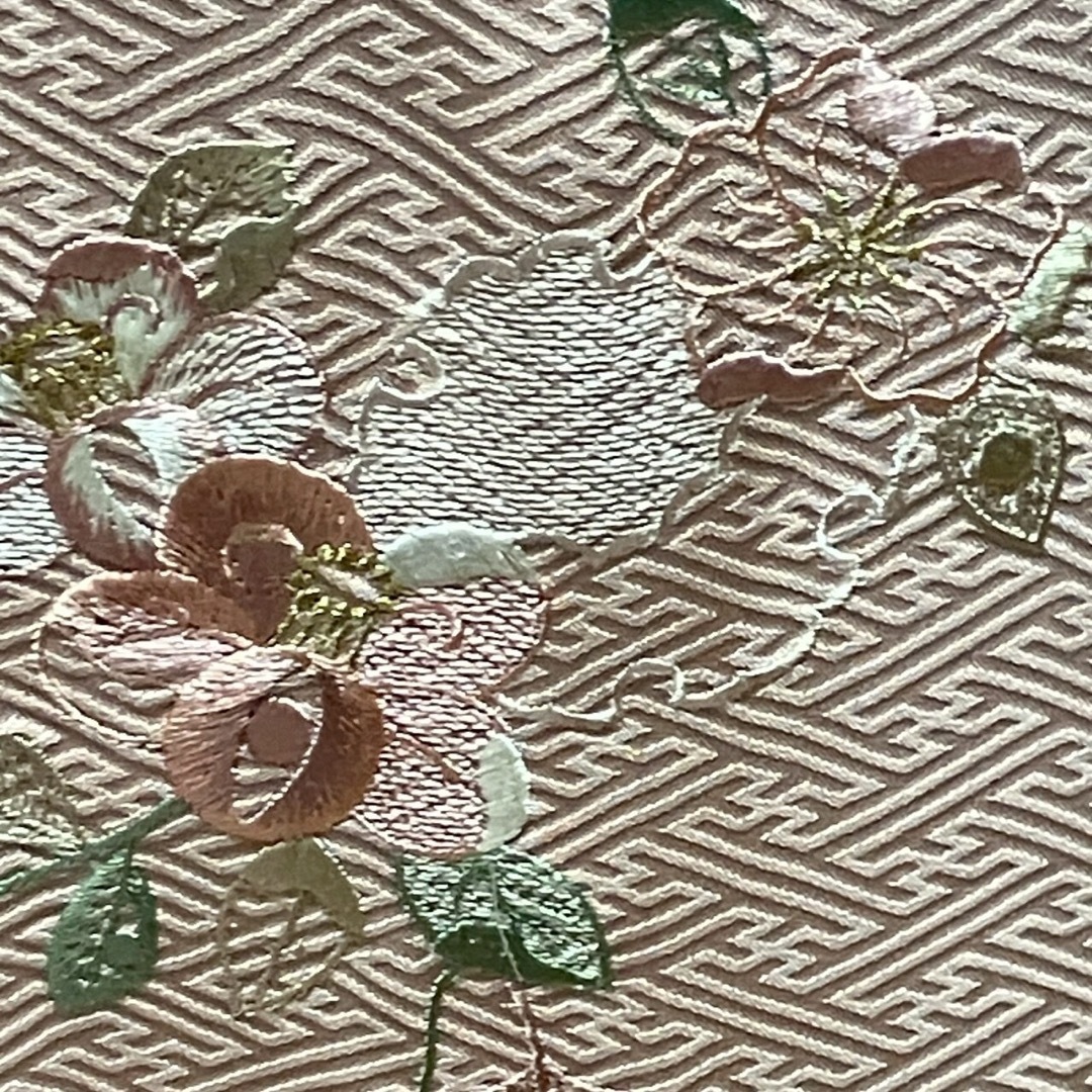 7160］訪問着 美品 花流水文様 絞り 刺繍 幅広サイズ 正絹 着物 袷