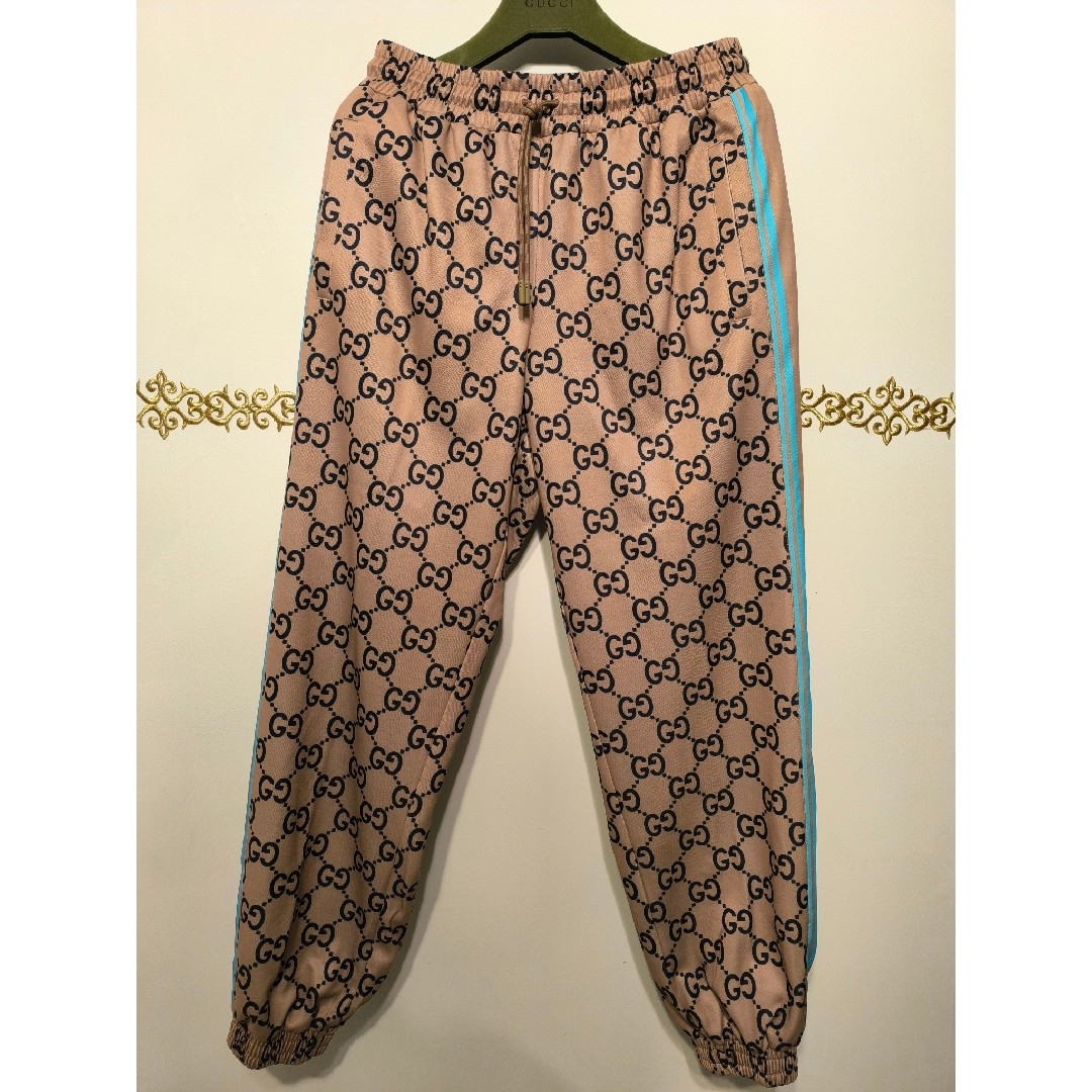 GUCCI - GUCCI ベージュ GGパターン ジャージセットアップ サイズM