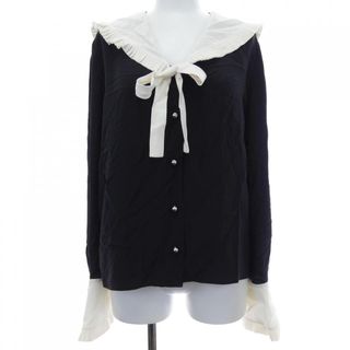 MIU MIU（シルク ・ シャツ/ブラウス(長袖/七分)）のフリマアイテム一覧