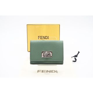 FENDI（財布 ・ グリーン・カーキ/緑色系）のフリマアイテム一覧