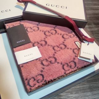 GUCCI（マフラー/ショール ・ ピンク/桃色系）のフリマアイテム一覧