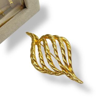 Christian Dior（ブローチ/コサージュ）のフリマアイテム一覧