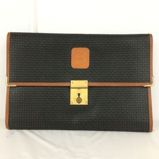 Ballyのフリマアイテム一覧