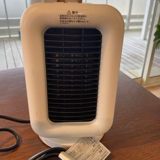 セラミックファンヒーターの通販 by ちゃんひろ's shop｜ラクマ