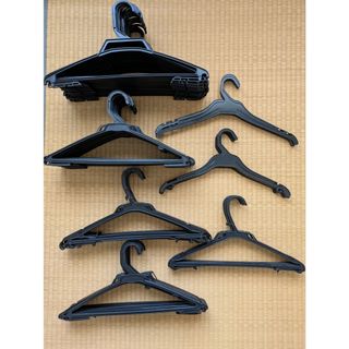 LOUIS VUITTON - ルイヴィトン ハンガー 3本 の通販 by mfbiwts's shop