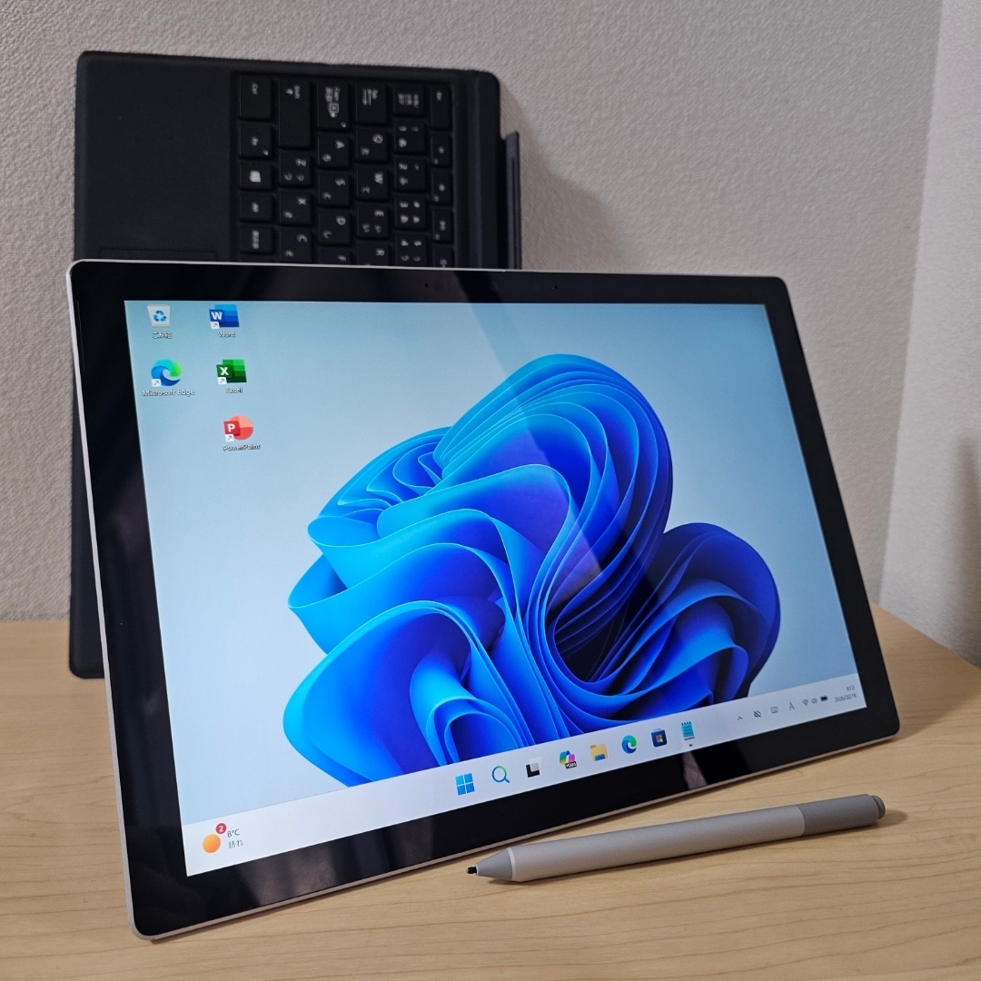Microsoft - Surface Pro7＋ プラス／Core i5 11世代／LTE／純正ペンの