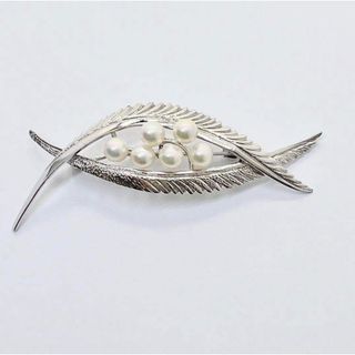 MIKIMOTO（ブローチ/コサージュ ・ シルバー/銀色系）のフリマアイテム一覧