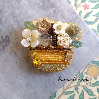 LEMON レモン ビーズ刺繍ブローチ (230707-lemon02)の通販 by ✧made