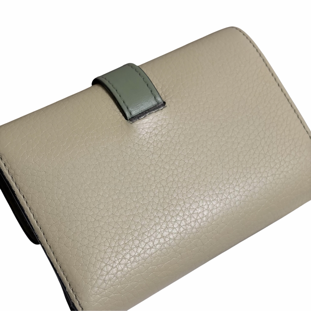 LOEWE - 【美品】LOEWE ロエベ バーティカルウォレット 三つ折り財布の