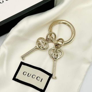 GUCCI - GUCCI GGマーク キーホルダーの通販 by GD｜グッチならラクマ