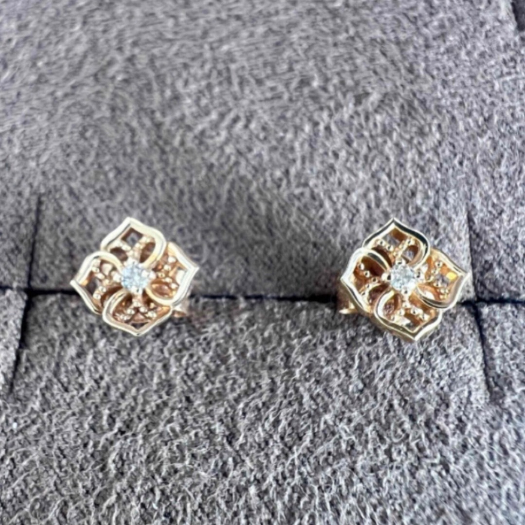 agete アガット フラワー透かしピアスの通販 by 週3回発送ですs shop