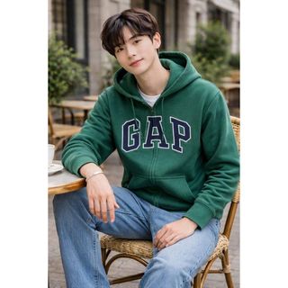 GAP（パーカー ・ グリーン・カーキ/緑色系）のフリマアイテム一覧