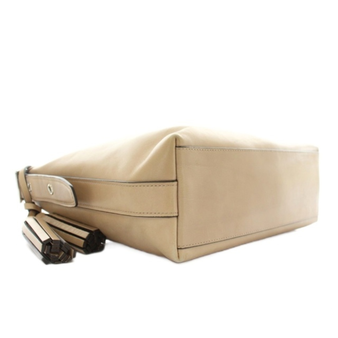 COACH - コーチ ショルダーバッグ レザー タッセル ロゴ ベージュ