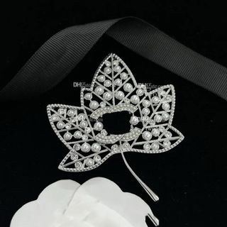 CHANEL - CHANEL花ブローチG-DRAGON着用BIGBANG銀座店購入正規品の通販