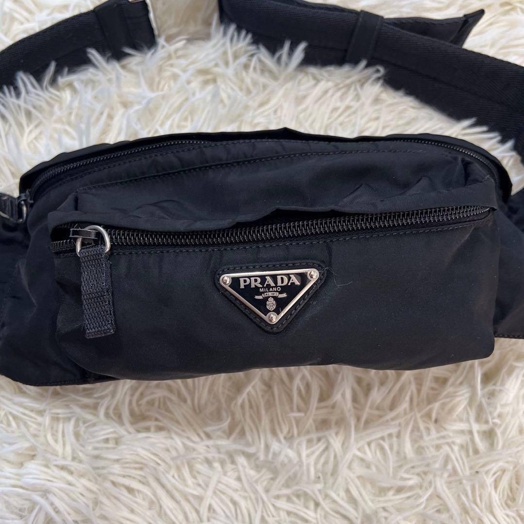 PRADA - 【極美品】プラダ ボディバッグ 三角ロゴ ナイロン ブラック