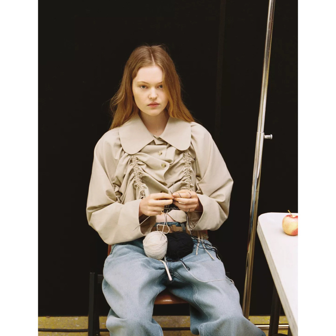 ZARA - タグ付き新品☆ZARAのフリル付きクロップドトレンチコート☆M-L