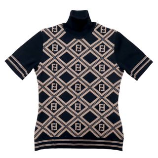 FENDI（ニット/セーター）のフリマアイテム一覧