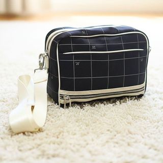 Courreges（バッグ）のフリマアイテム一覧