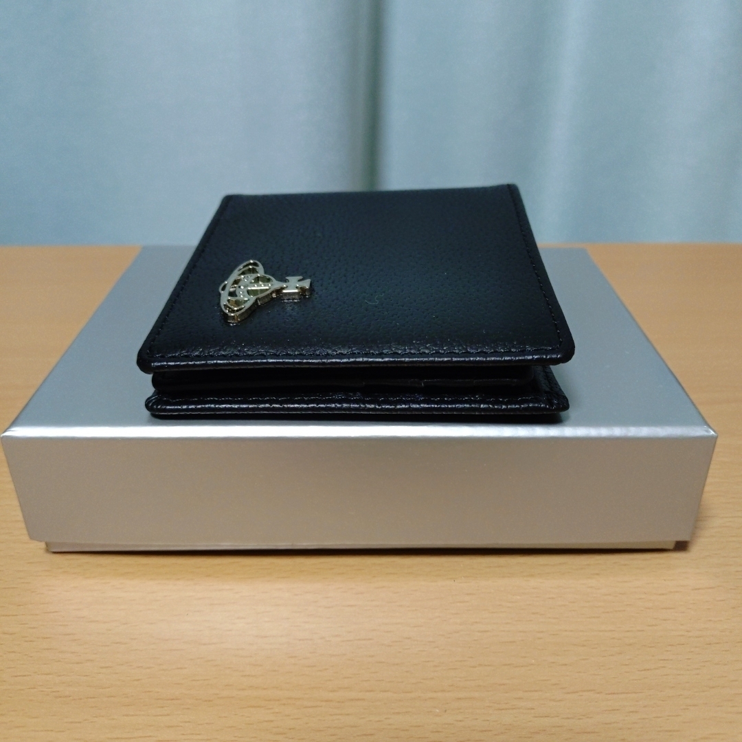 Vivienne Westwood - 新品未使用 Vivienne Westwood 二つ折り財布の